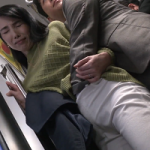 エックスビデオ痴漢される鶴川牧子（53歳）もう電車に1人で乗りません